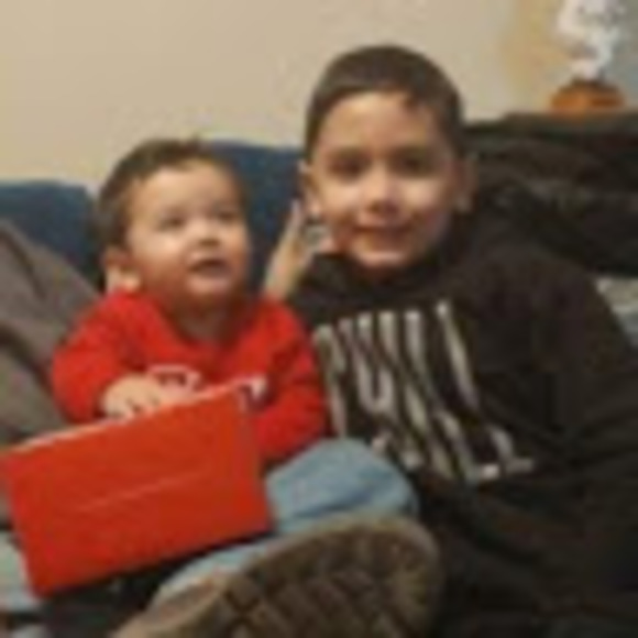 Meet your Posher, Ana - Picture 1 of 1